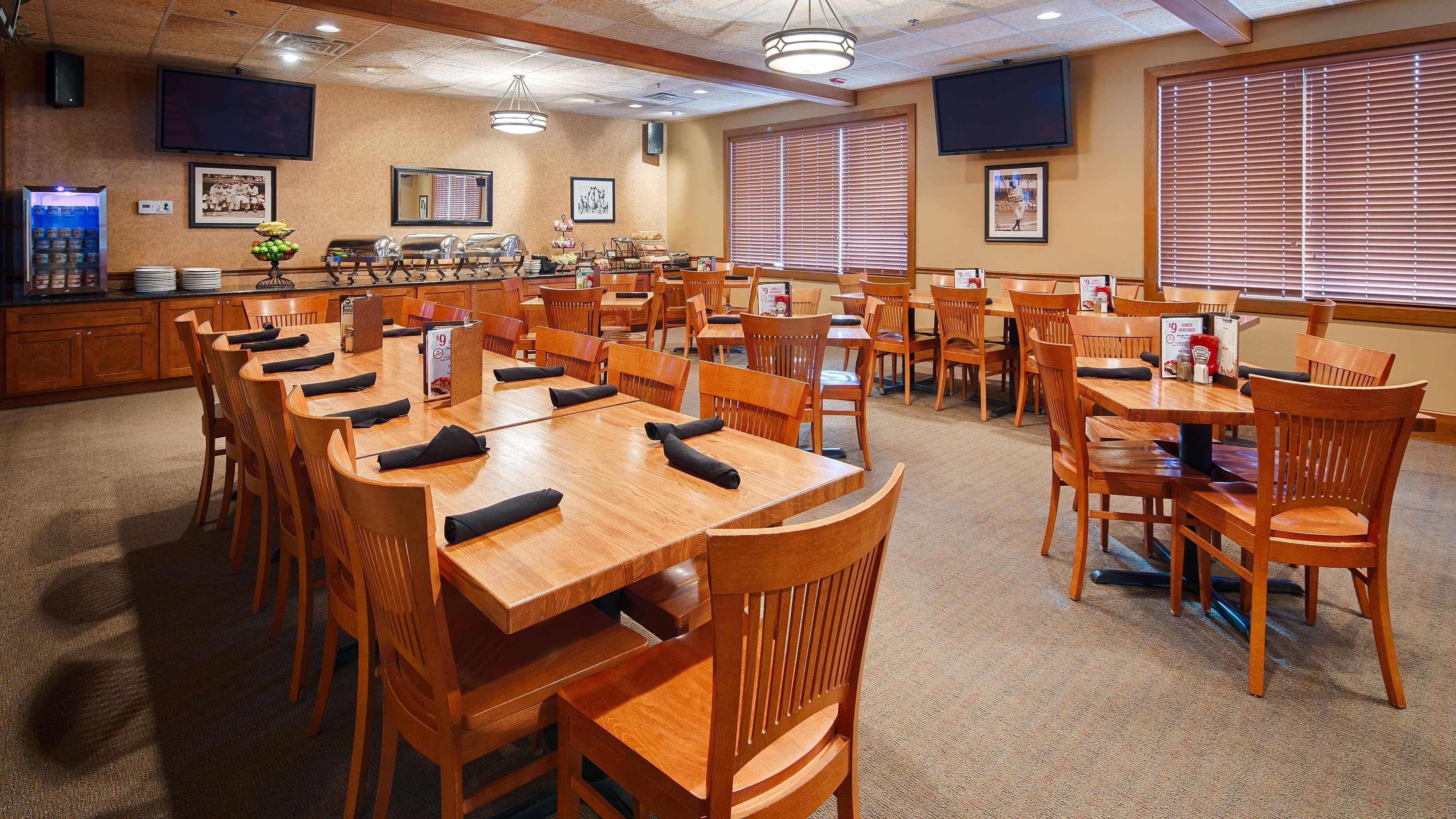 Best Western Plus Dubuque Hotel And Conference Center Eksteriør bilde