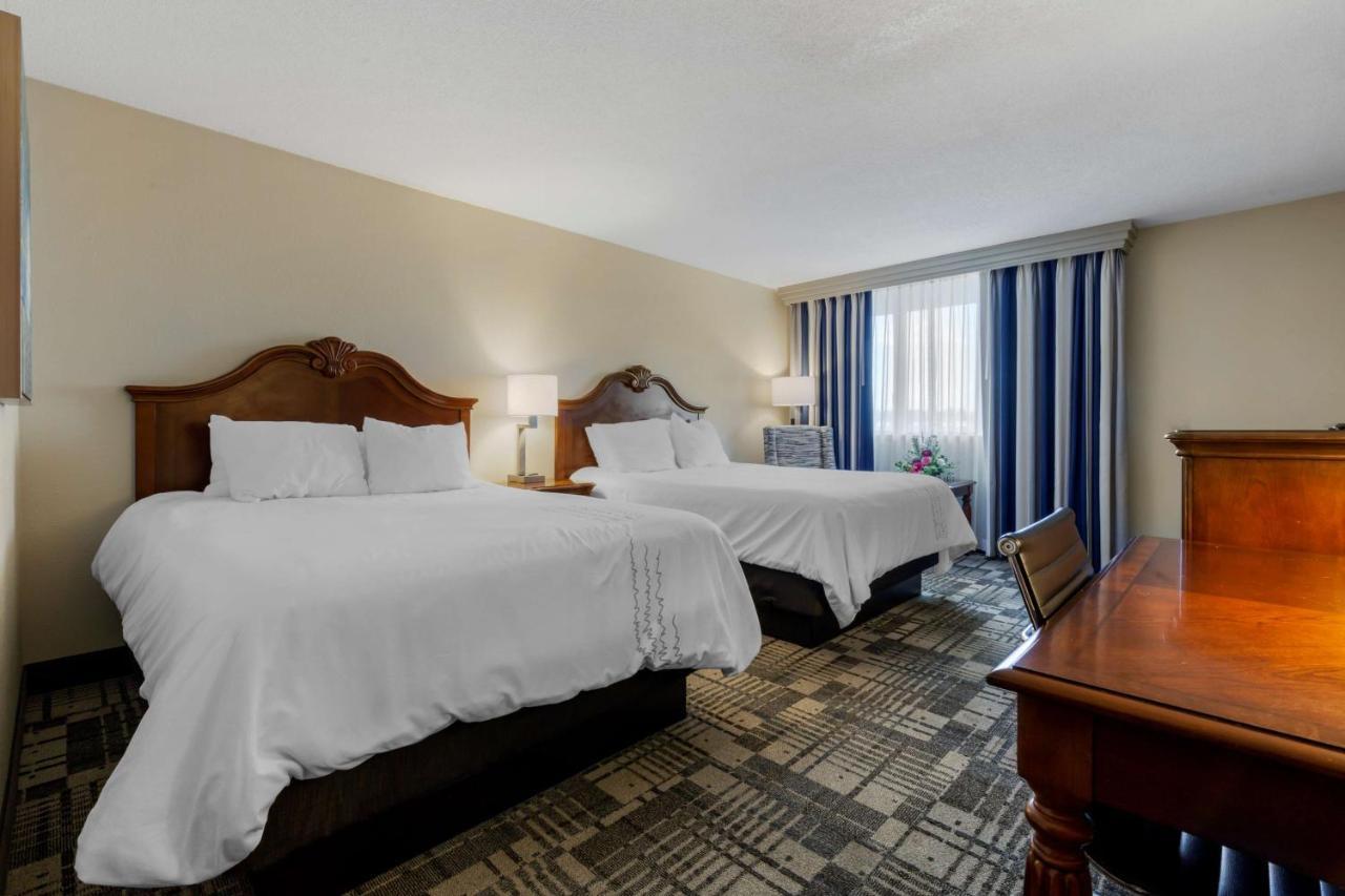 Best Western Plus Dubuque Hotel And Conference Center Eksteriør bilde